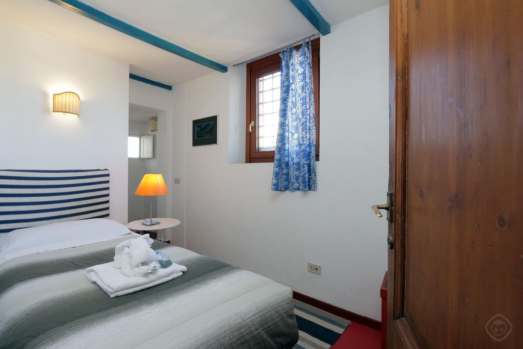 Fori Imperiali Apartment Rzym Zewnętrze zdjęcie