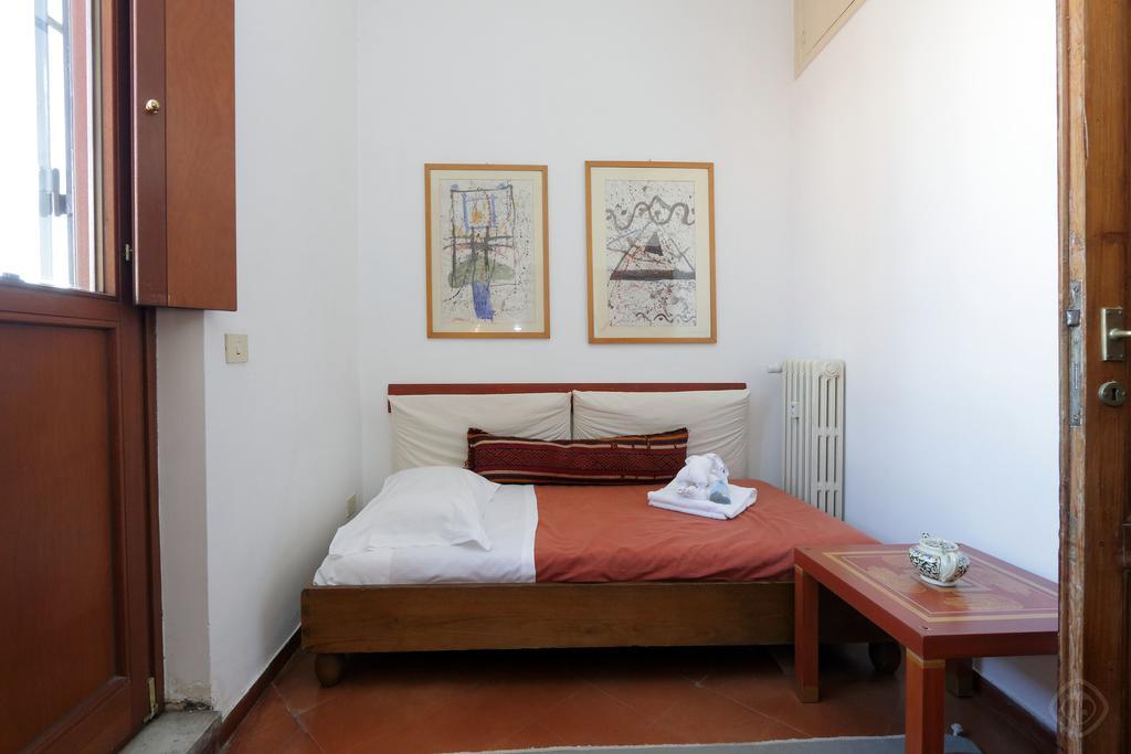 Fori Imperiali Apartment Rzym Pokój zdjęcie