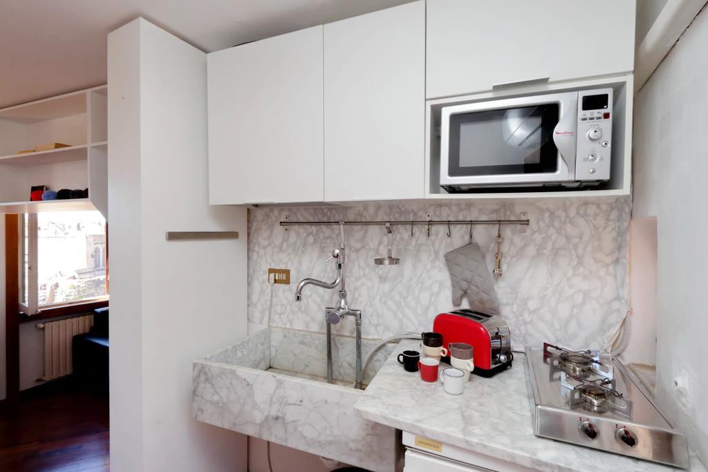 Fori Imperiali Apartment Rzym Zewnętrze zdjęcie