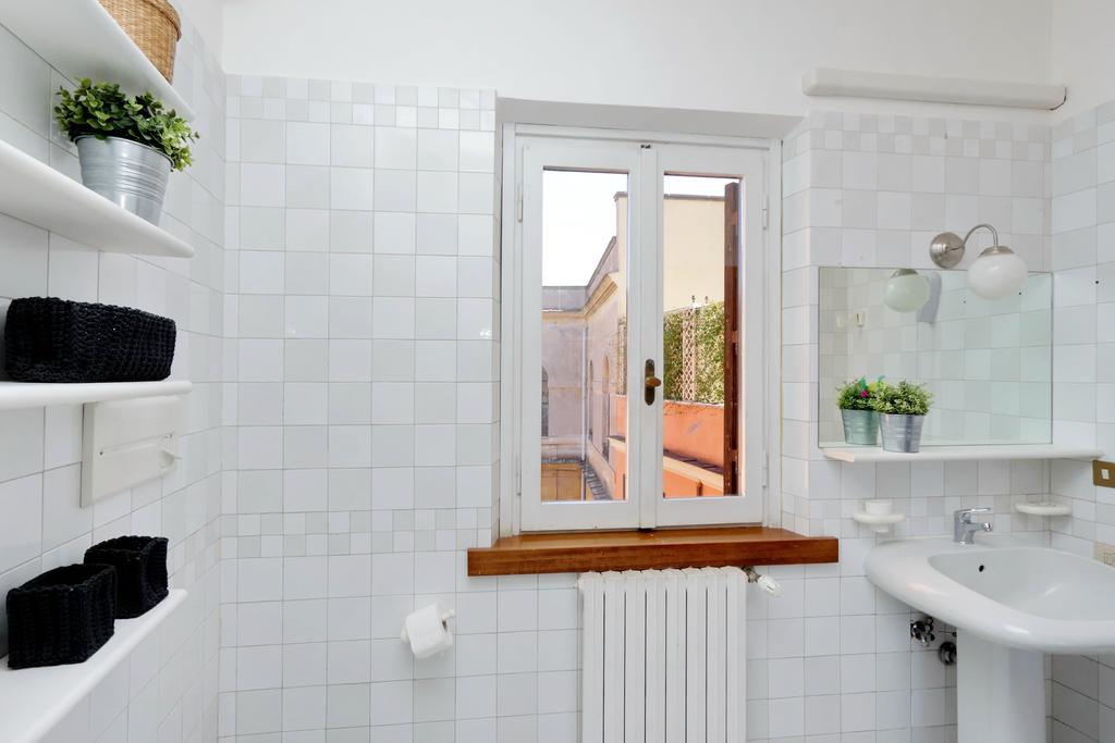 Fori Imperiali Apartment Rzym Zewnętrze zdjęcie