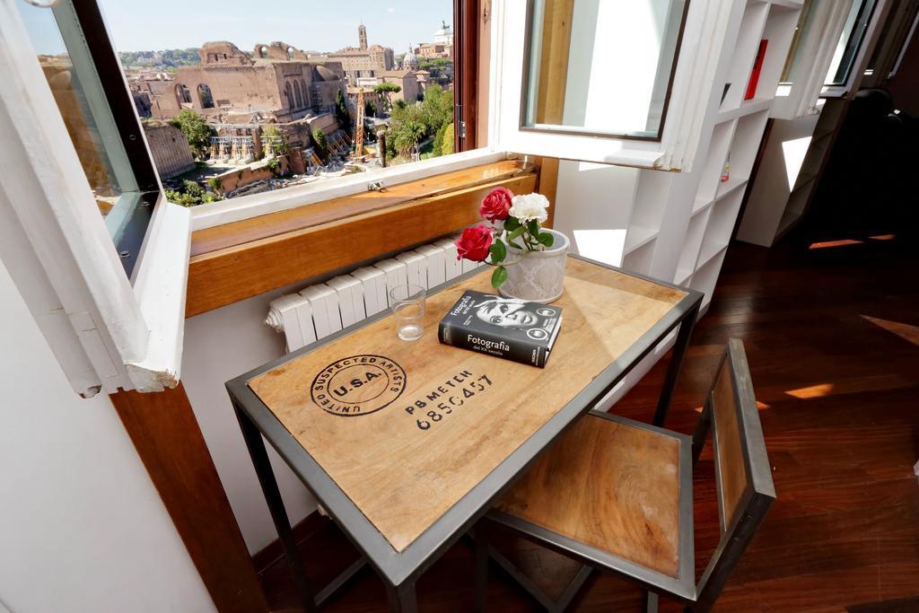 Fori Imperiali Apartment Rzym Zewnętrze zdjęcie